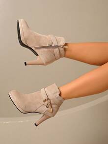 欧美新款秋冬细跟踝靴，侧拉链高跟短靴，时尚靴子，女短靴，欧美细跟高跟鞋，流行冬季新款性感圆头靴，简约高跟女靴