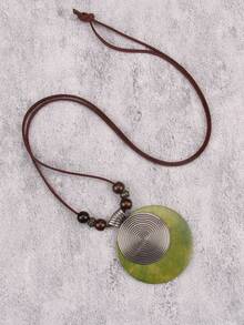 1 件复古木质吊坠项链，1 件简约复古圆形木质吊坠长项链，艺术风格毛衣链多功能配饰，适合作为送给长辈和母亲的新年礼物