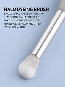 1pc Dual-Ended Powder Brush + Blending Brush 2-In-1 Portable Makeup Brush