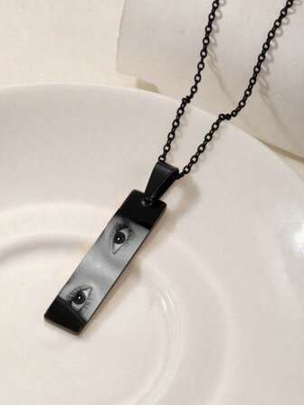 Anpassat fotoögonformat halsband, rostfritt stålkedja med lasergraverat ögonfotohalsband, unika jubileumssmycken, personligt halsband med ögonmönster, moderiktigt graverat rektangulärt hänge med ögonfoto, alla hjärtans dag-present, jubileumspresent, födelsedagspresent, mors dag/fars dag-present, silver, moderiktig, färgglad, retro, unisex, minimalistisk, casual, anpassad, personlig, unik, perfekt present till honom, perfekt present till henne