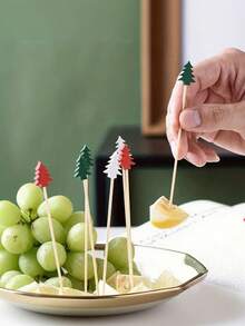 100 pièces Bâtonnets de fourchette de décoration d'arbre de Noël, de fruits colorés en bambou. Bâtonnets de décoration de boissons, bâtonnets à remuer, bâtonnets de décoration de gâteau de Noël créatifs. Cure-dents pour la dégustation d'aliments, convient pour la décoration de fêtes et de festivals.
