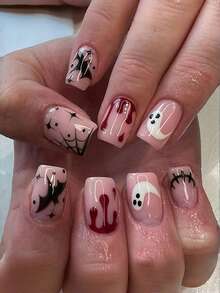 24 piezas de uñas cortas prensadas, manchas de sangre roja y telarañas negras de Halloween, murciélagos, fantasmas, diseños de puntos, uñas acrílicas prensadas, juego de arte de uñas. Adecuado para que las mujeres/niñas sean extravagantes, para fiestas, reuniones, uso diario, juegos de roles y otras ocasiones. Mejora tu estilo.