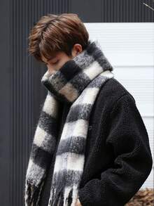 1pc 2025 Autumn/Winter New Grid Simple Thickened Warm Scarf, Warm And Cold Proof Soft Sticky Couple Scarf Shawl, Winter High End Grid Versatile Tassel Scarf, Suitable For Men And Women
