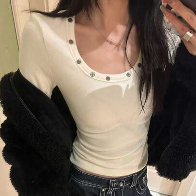캐주얼 봄 한국풍 라운드넥 리벳 슬림핏 디자인 긴팔 티셔츠