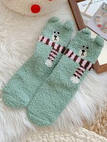 1 双女士舒适纯色温暖柔软毛绒绒围巾缝线熊刺绣舒适蓬松踝袜长袜