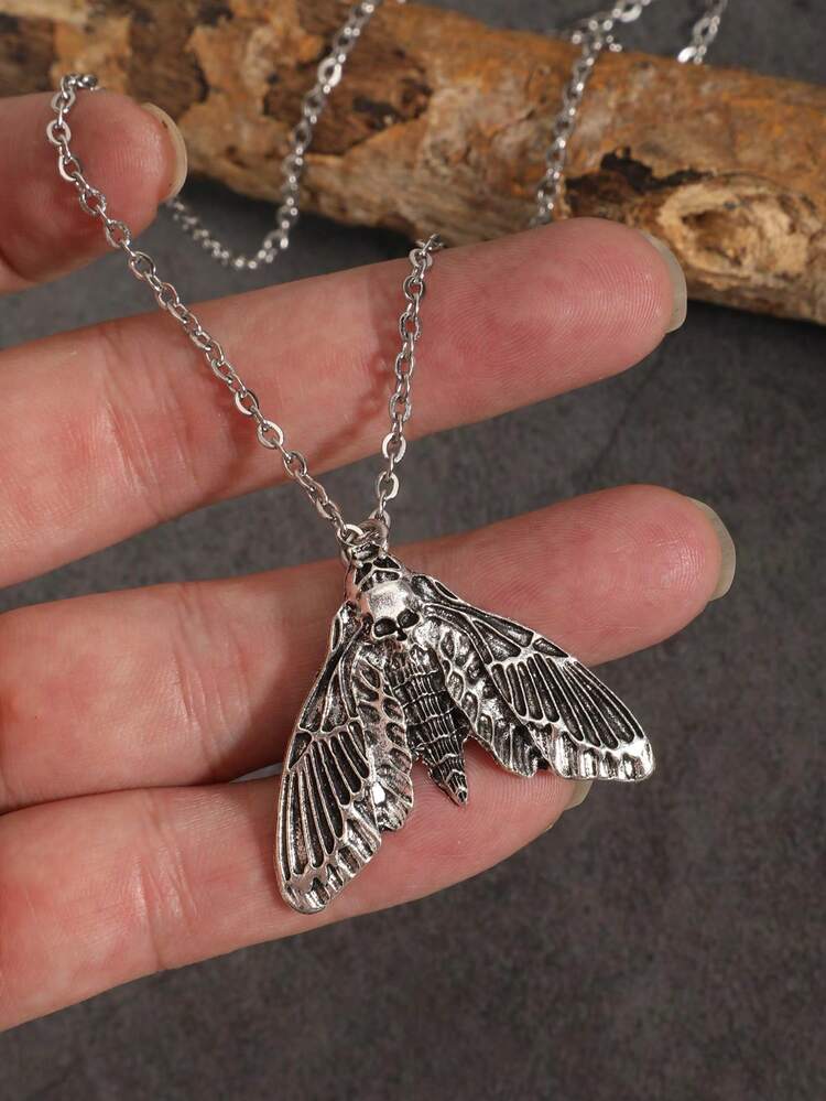 Gothic Punk Style Skull & Moth Pendant Necklace, Dark Gothic Halloween Moth Necklace For Men & Women - Silver - View 3