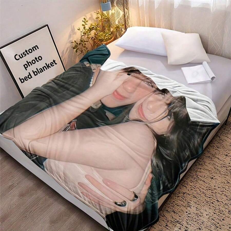 1pc Customizable Photo Print Flannel Blanket - Personalized Wool Blanket With Printed Design, Machine Washable, Soft All-Season Bedspread, Suitable For Couples, Anniversary, Wedding, Valentine's Day Gift, Modern Home Decor, Personalized Throw, Best For Christmas, Simple, Custom, Personalized, Unique, Ideal Gifts For Him, For Anniversaries, For Valentine's Day, For Graduation, For Father's Day, For Weddings, For Housewarming, Sofa, Bed, Car, Tea Room, Bedroom, Bathroom, Living Room, Dining Room - 彩色 - 查看 1