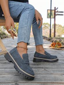 Women's Popular New Loafers, Spring/Autumn New British Slip-On Casual Shoes, Retro Flat Non-Slip Comfortable Driving Shoes, Comfortable Lining Breathable Baseball Shoes For Outdoor Travel, Casual Wear. Please Order According To Actual Foot Length On The Details Page As The Sizes Run Small. - 藏蓝色 - 查看 4