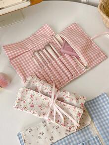 1pc/Set Ditsy Floral Portable Cute Makeup Brush Holder Bag, Eyebrow Pencil Holder Bag, Lipstick Holder Bag, Large Capacity Cosmetic Bag, Skincare Products Organizer Bag, Multi-Functional Storage Bag For Makeup Brushes, Eyebrow Pencils, Lipsticks, Lip Balms, Nail Polish, Cosmetics, Jewelry, Small Items, Bridesmaid Gift, Birthday Gift, Gift For Friends, Valentine's Day Gift, Travel Essential, Cruise Essential, Commute Essential - Multicolor - View 5