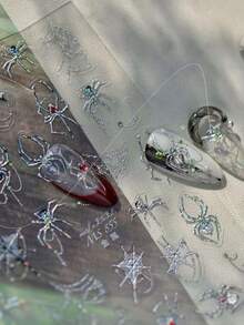 1片哥特式银色金属蜘蛛网美甲贴纸 5D蜘蛛按压式美甲艺术万圣节女巫美甲贴花女士酷女孩自粘装饰美甲设计美甲用品 - 彩色 - 查看 2