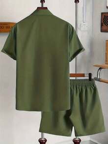 Men's Casual Short-Sleeved Lapel Shorts Set Comfortable Loose Shirt Set - 軍綠色 - 查看 2