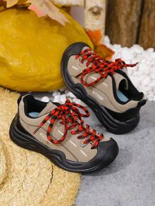 1 par de zapatillas casuales de moda ligeras con puntera de PU antideslizante, adecuadas para el otoño, unisex