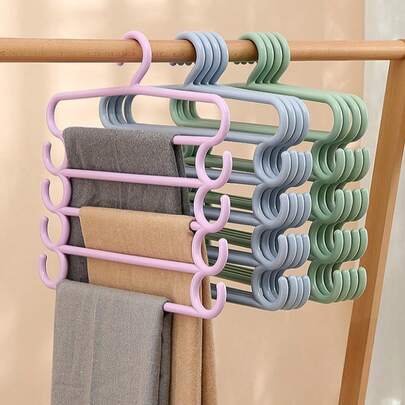 Perchero de 5 niveles multiusos y colorido, estante para pantalones, toallero para organización del armario del dormitorio - Organizador de prendas de gran capacidad con ganchos duraderos y barras antideslizantes, solución de armario ahorradora de espacio, fácil montaje, ranuras divisoras ajustables, perchas codificadas por color vibrantes, ideal para lavandería, dormitorio, apartamento pequeño y hogares familiares ocupados, mantiene camisas, pantalones y toallas ordenados, reduce arrugas, mejora la visibilidad y facilita la planificación diaria del atuendo