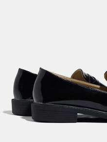 Women's Retro 2025 Autumn/Winter New Chunky Heel Black Square Toe Slip-On British Style Soft Bottom High-End Versatile Outdoor/Office Loafers - Black - View 10