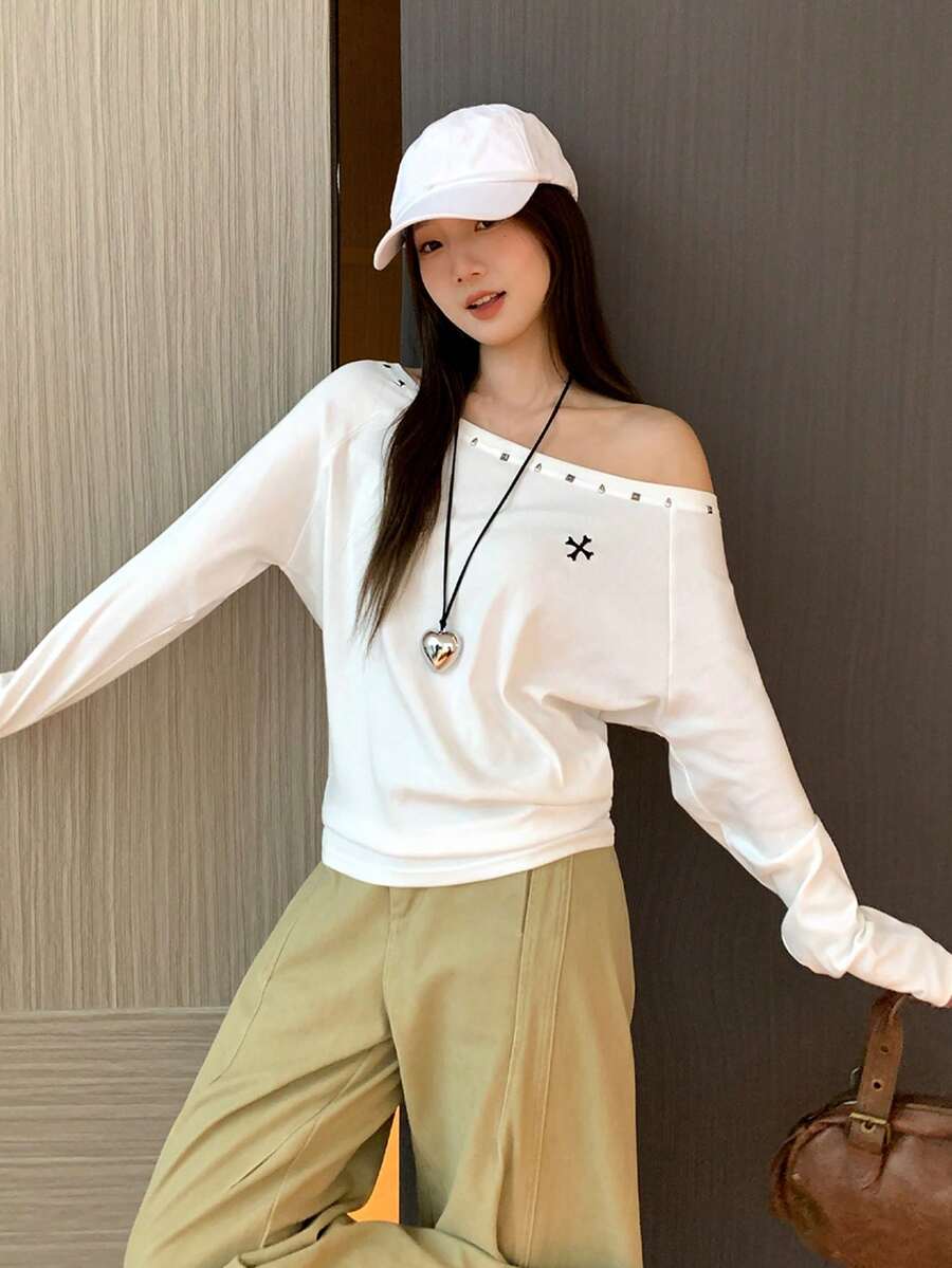 美国性感女士斜肩长袖T恤，新款秋季设计，铆钉刺绣露肩上衣，女士休闲款 - 白色 - 查看 1