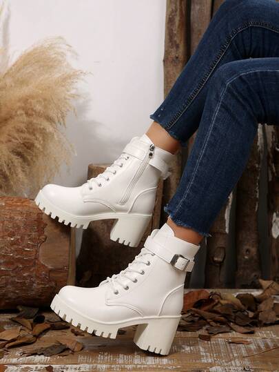 Europeisk & Amerikansk Minimalistisk Chic Höst/Vinter Nya Ankomst Western Högklackade Korta Stövlar Med Metallbälte, Strassspännedekor, Grov Klack, Tjock Sula, Stövlar, Stövlar