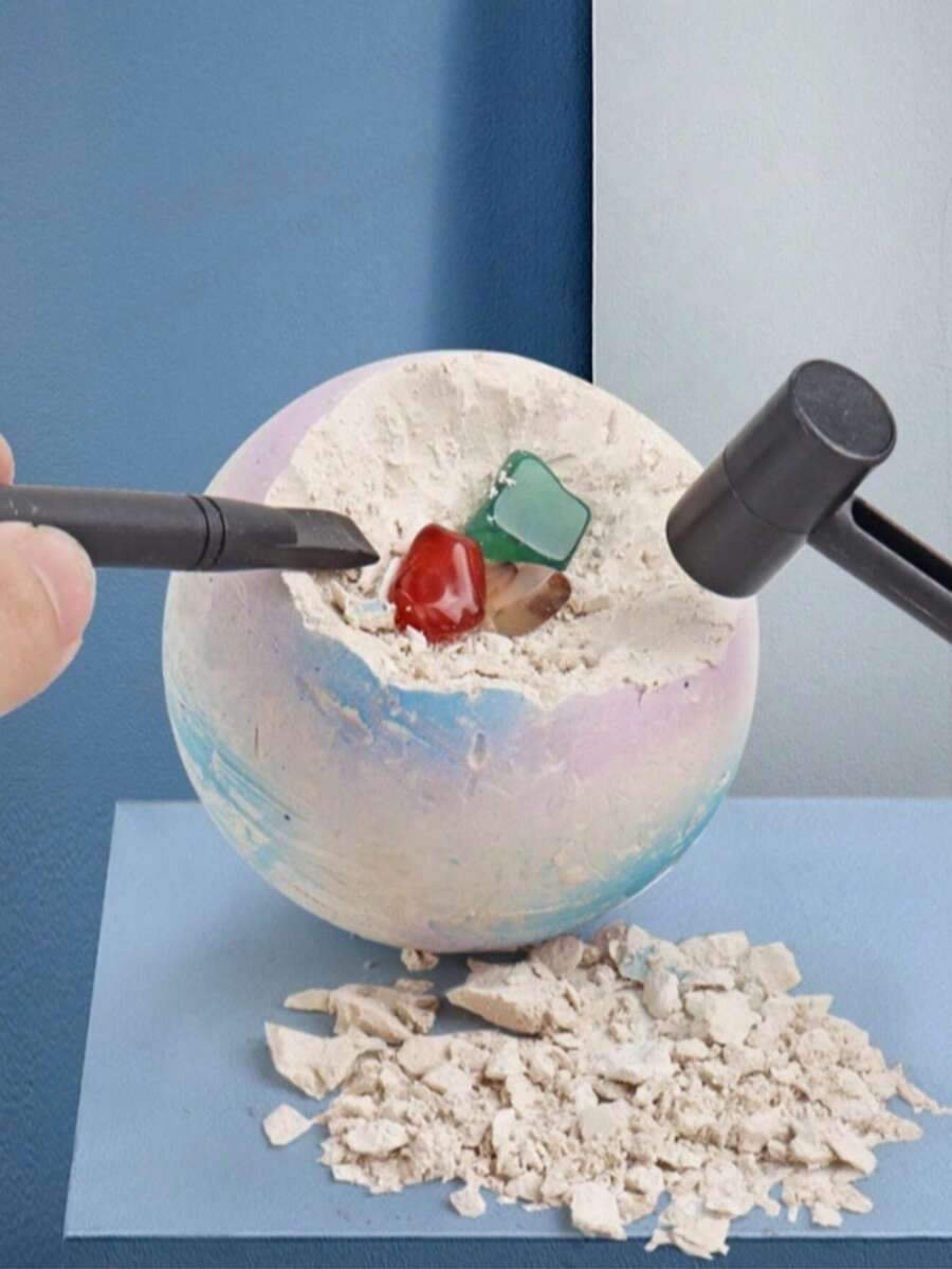 1pc Educational Dig Gem Archaeology Dig Planets Treasure Dig Plaster Planets Exploration Dig Archaeology 8 Planets Solar System Blind Box Dig Treasure Handmade Treasure Hunt Birthday Gift - Christmas Gift - Halloween Gift - Perfect Gift - Gift (Accessory Color Random)