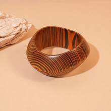 1 chiếc vòng tay gỗ bản rộng hình học phóng đại thời trang cổ điển đa năng dành cho phụ nữ, thích hợp để đeo hàng ngày (Họa tiết chạm khắc ngẫu nhiên) - nhiều màu - Xem 8