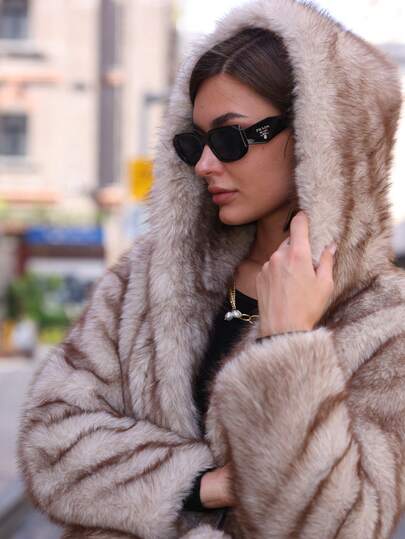 Women's Toca Dyed Faux Fox Fur Warm Coat