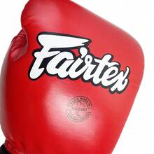 Red Color 8oz 10oz 12oz 14oz 16oz Breathable Boxing Gloves For Men And Women Suitable For Boxing Kickboxing Mixed Martial Arts Muay Thai MMA Heavy Bag Training Comfortable Boxing Gloves