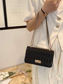 菱格纹链条单肩包，小号方形斜挎包，亮面PU材质，链条肩带，金属锁扣装饰 - 黑色 - 查看 2