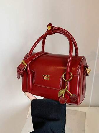 Bolso de caja de lujo y elegante, nuevo bolso de moda, bolso pequeño cuadrado de color rojo retro para el hombro y cruzado