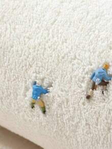 1pc Faux Wool Sunflower Decorative Carpet, Flower Decor Rug, Decorative Rug, Bedroom Decor, Small Rug, Carpet, Home Decor, Living Room Carpet, Living Room Small Rug, Bedroom Rug, Living Room Home Decor, Outdoor Rug, Washable Carpet - Multicolor - View 8