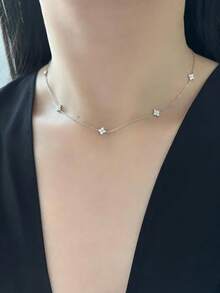 1pc Women's Fashionable Delicate Four-Leaf Clover Zirconia Stainless Steel Necklace, Suitable For Daily Wear, Parties, Gatherings, Mother's Day Gift