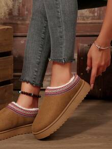 Cizme de zăpadă la modă toamnă/iarnă 2025, cizme scurte casual din blană artificială groasă pentru femei