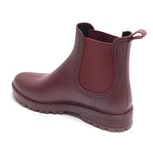 Women's Chelsea Boots – Modern – Beige, Black, Brown, Khaki, Red, Green, Leopard - Red - View 4