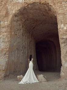 Basrey New Elegant White Spaghetti Strap Bodycon Maxi Dress, Floor Length Gown, Bridesmaid Dress, Suitable For Weddings And Bridesmaid