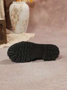 2025 Nuovi Mocassini in Pelle Lucida con Fiocco e Suola Spessa, Stile Britannico, Primavera/Autunno, Donna. Scarpe in Pelle Morbida Slip-On, Stile Accademico, Versatili e Confortevoli per Tutte le Stagioni, Adatte per Andare a Scuola, Colore Nero - Fiocco opaco - Visualizzare 7