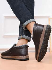 男士冬季保暖雪地靴，皮革鞋面，防水防滑，一脚蹬，软底，轻便，适合休闲、商务、家居穿着