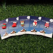 10pcs Christmas "A Little Pocket Hug For You" Greeting Cards, Resin Santa Claus & Gingerbread Man Christmas Tree Ornaments, Shell Cards, Perfect Gifts For Family And Friends, Christmas, New Year, Christmas Stocking Stuffers, Religious Party Supplies, Church Gifts