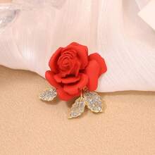 1 Pc Rose Flower Elegant Red Chic Fashion High-Quality Pin Brooch, High-End Jewelry Lapel Pin Brooch Dress Accessories Pin For Clothes Bag Charm School Office Accessories Shirts Jacket Christmas Halloween Clothes Pin Funny Cute Teacher Gifts