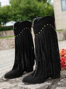 Czarne buty retro z frędzlami i suwakiem z tyłu, zamszowe buty z ćwiekami i frędzlami, rozszerzane nogawki, modne, uniwersalne, kowbojskie oficerki za kolano w stylu western, jesień/zima 2025