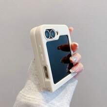 Cherry Green Leaves Red Bow Bright White Rice Color Pattern TPU Foldable Full Coverage Shockproof Phone Case For Samsung For Galaxy Z Flip 6, Z Flip 5, Z Flip 4, Z Flip 3 5G. The TPU Phone Case Is Suitable For All For Samsung For Galaxy Models, Offering Full Protection, Slim Design, And A Mixed Sturdy Shell That Is Scratch-Resistant. - Màu be - Xem 8