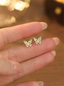1 Pair Of Fashionable, Exquisite, Versatile And Sweet S925 Sterling Silver Hollowed-Out Butterfly Stud Earrings For Women, Suitable For Daily Commute Wear - Gold - View 2