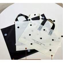 20 piezas Bolsas de tote de regalo de plástico grueso, bolsas de compras reutilizables con acabado mate, negro y blanco, adecuadas para recuerdos de fiesta, embalaje impermeable, patrón de lunares redondos, gran capacidad para ropa, compras de mujeres, cumpleaños, boda, San Valentín, despedida de soltera, ducha nupcial, Halloween, Navidad