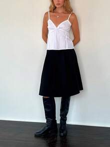 Women's Cute Bow Cami Tank Tops Summer Sleeveless V Neckline Camisole Y2K Plain Tank Tops Aesthetic Crop Tops - White - View 2