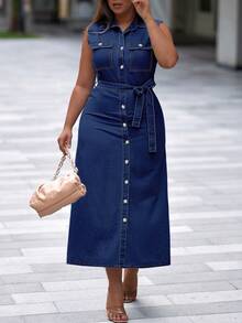 女士无袖水洗牛仔中长连衣裙，修身单排扣设计，配腰带，休闲纯色连衣裙，春季款 - 深色水洗藍 - 查看 5