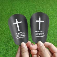 1 Pair Cross Pattern Football Shin Guards - Durable Football Gear, Fashionable Design, Comfortable, Unisex Football Accessory