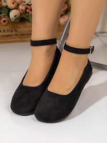 Women's Casual Flat Round Toe Soft Bottom Ankle Strap Slip-On Shoes, Suitable For Walking, Outdoor, Leisure, Comfortable, Lightweight, Versatile Solid Color Fashion Vacation Commute Basic Casual Retro Lace-Up Flats For Beach, Party, Office, Home, Indoor/Outdoor, Spring/Summer/Autumn/Winter