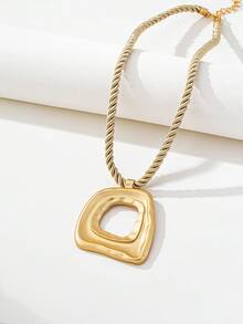 1 Stück Vintage goldener Metall-Quadrat-Anhänger mit dickem Seil-Halskette, elegante und charmante Halsketten-Accessoire, geeignet für den täglichen Gebrauch, Urlaub, Party