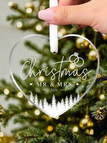 Our First Christmas As Mr & Mrs 2025, Transparent Acrylic Heart Christmas Decoration, Married 2025 Ornament, Bridal Shower Gift For Newlywed Couple, Christmas Tree Decor, Married Gifts, Christmas Ornament For Couples Home Decor Christmas Decorations Room Decor