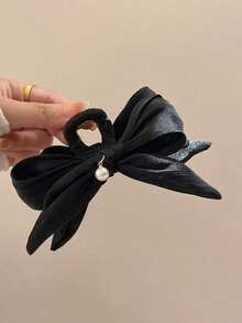 1pc Women's Black Bow Faux Pearl Large Sweet Hair Claw Clip For Updo Hair Accessories Fashion Hair Clips Autumn Hair Clutch Fall Fashion Hair Claw Winter For Vacation Outfits Woman