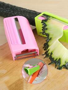 手持式黄瓜切片/削皮器 - 双用途厨房工具，可精准切割黄瓜，浅米色，耐用塑料材质，适用于蔬菜、美容面膜、家庭烹饪、食品准备，易于握持，可靠的切片/削皮器，DIY美容爱好者 - 彩色 - 查看 7