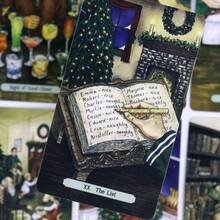 圣诞塔罗牌 78 张牌 - 节日主题塔罗牌，扇形边缘和华丽边框，非常适合节日派对和送礼，节日纸牌游戏 | 扇形边缘卡 | 装饰卡，最适合圣诞节 - 彩色 - 查看 7