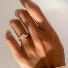 KAHOOT A 925 Silver 14K Gold-Plated Marquise Moissanite Simple Retro Style Couple's Ring For Men And Women, Suitable For Wedding Banquets, Parties, Daily Wear, Vacations, Travel, Valentine's Day, Mother's Day, Christmas, Halloween, Thanksgiving, Carnival, Birthdays, Anniversaries And Gifts.