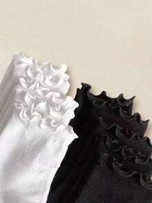 1/3/5 双女式可爱荷叶边及踝中筒袜，白色和黑色，涤纶氨纶混纺，可机洗，秋季 - 彩色 - 查看 3